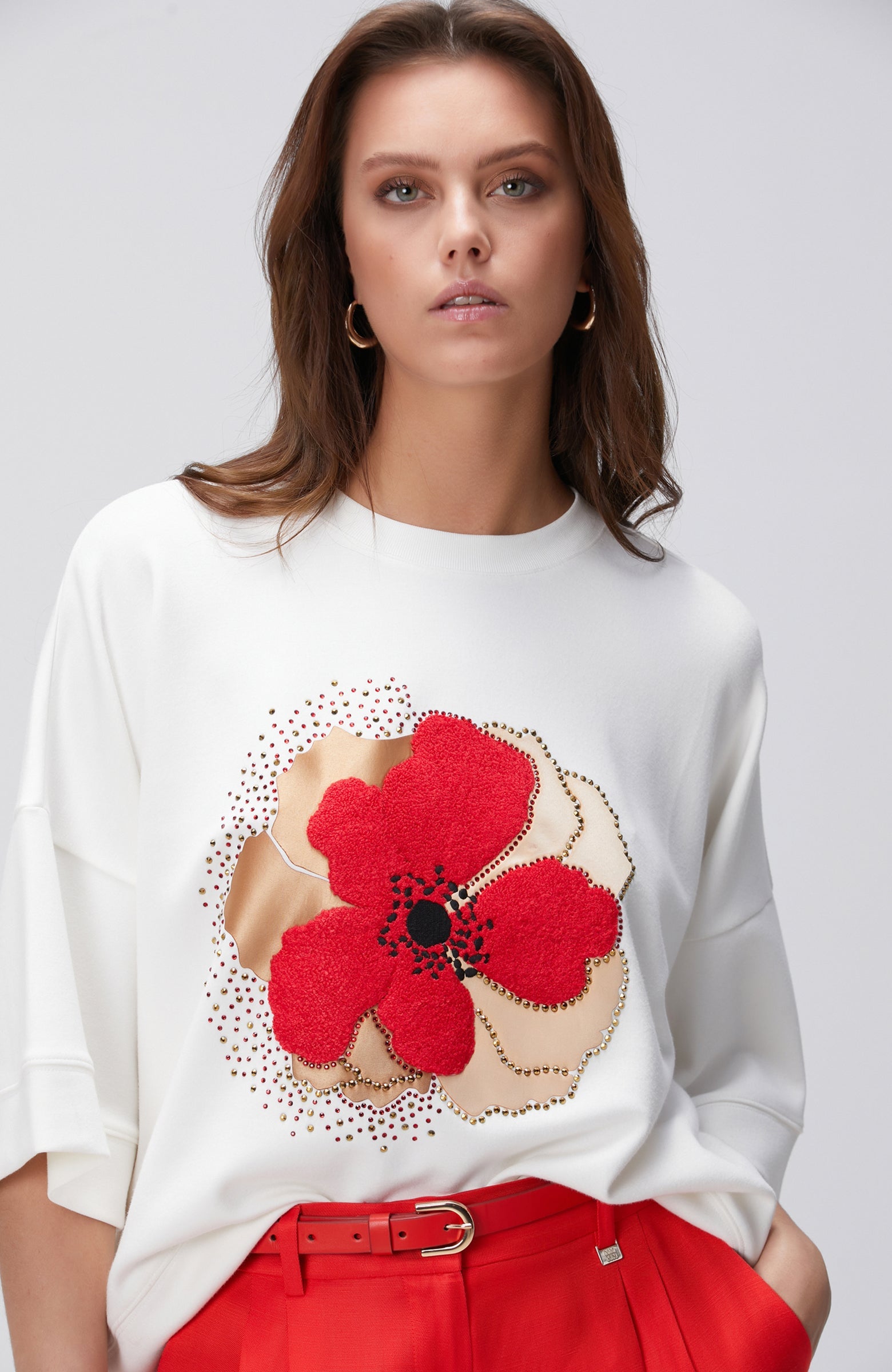 WOMEN'S Off-White Sweatshirt