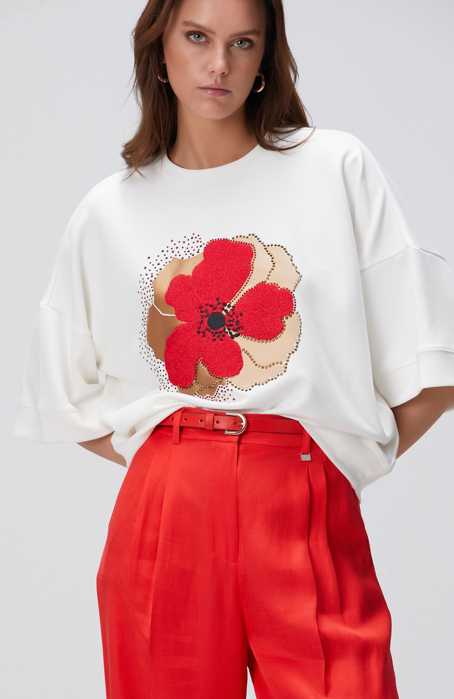 WOMEN'S Off-White Sweatshirt