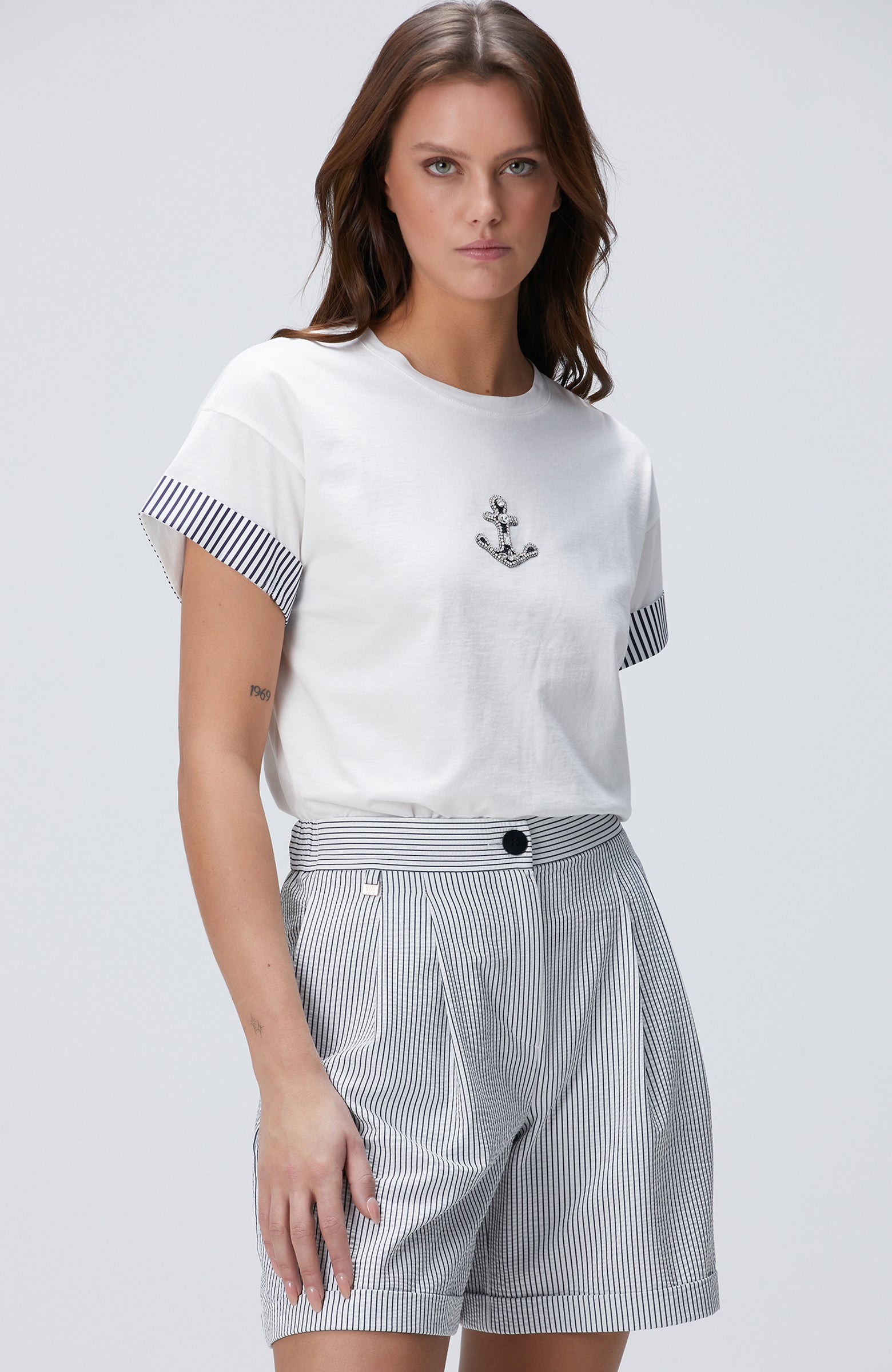 WOMEN'S T-Shirt