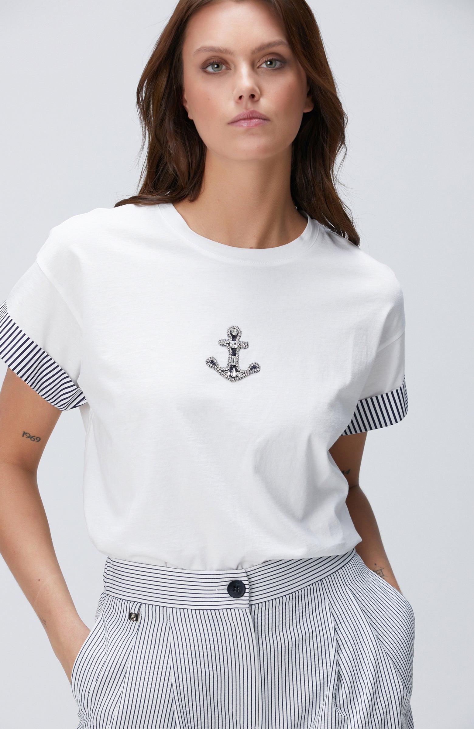 WOMEN'S T-Shirt