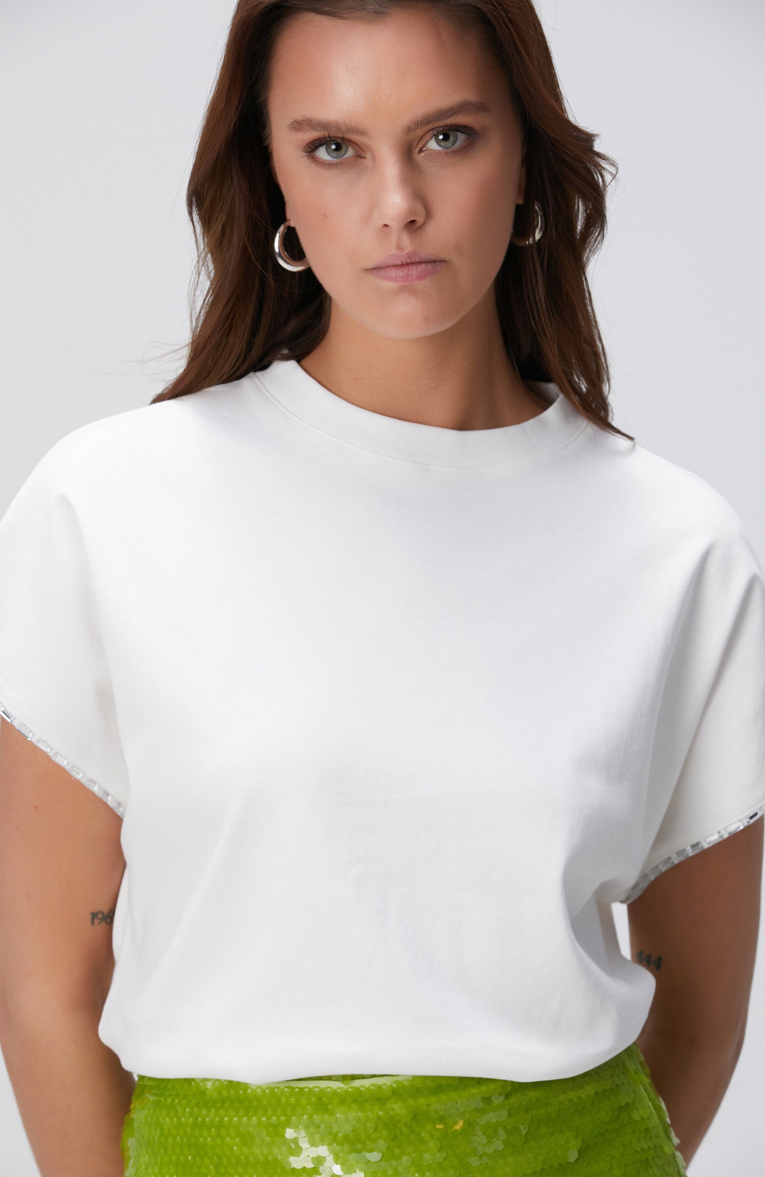 WOMEN'S White T-shirt