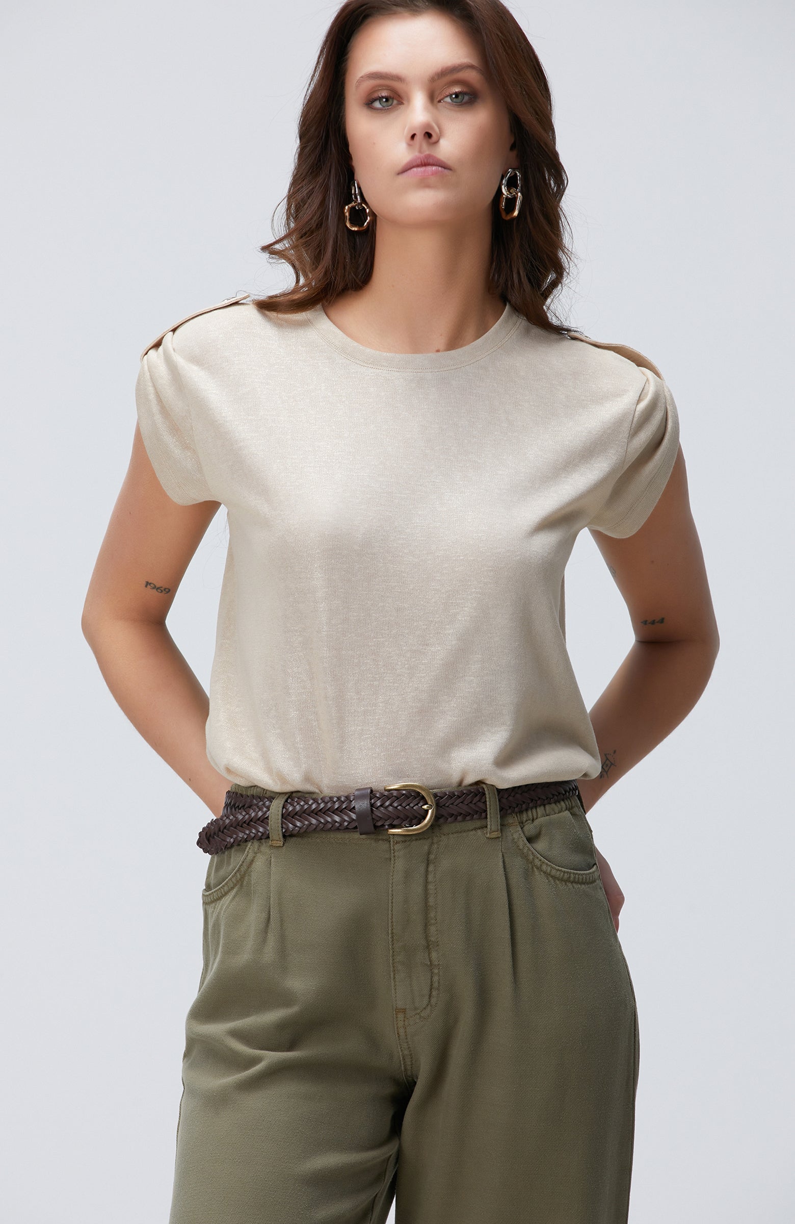 WOMEN'S Beige T-Shirt