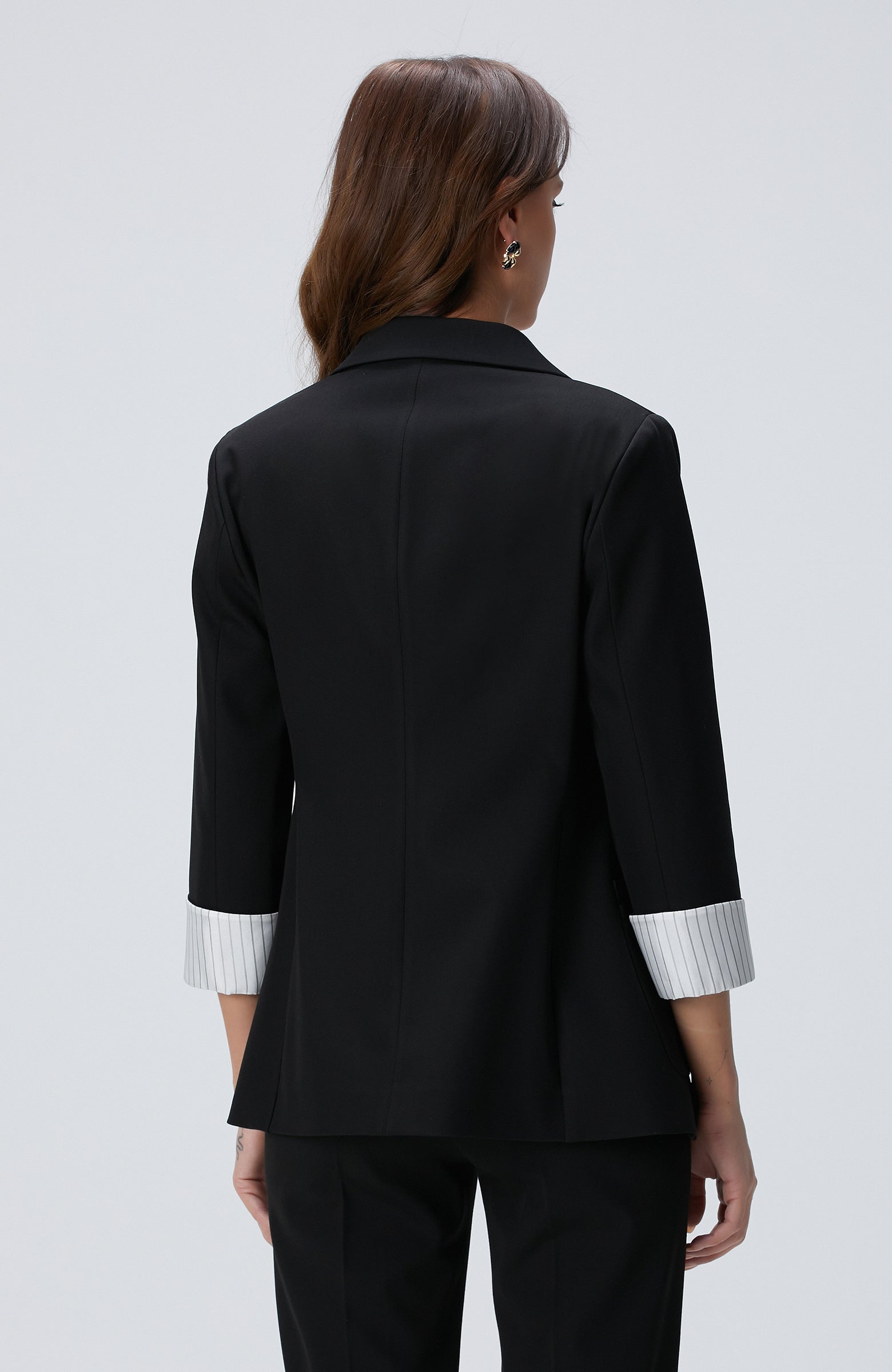 WOMEN'S Black Jacket