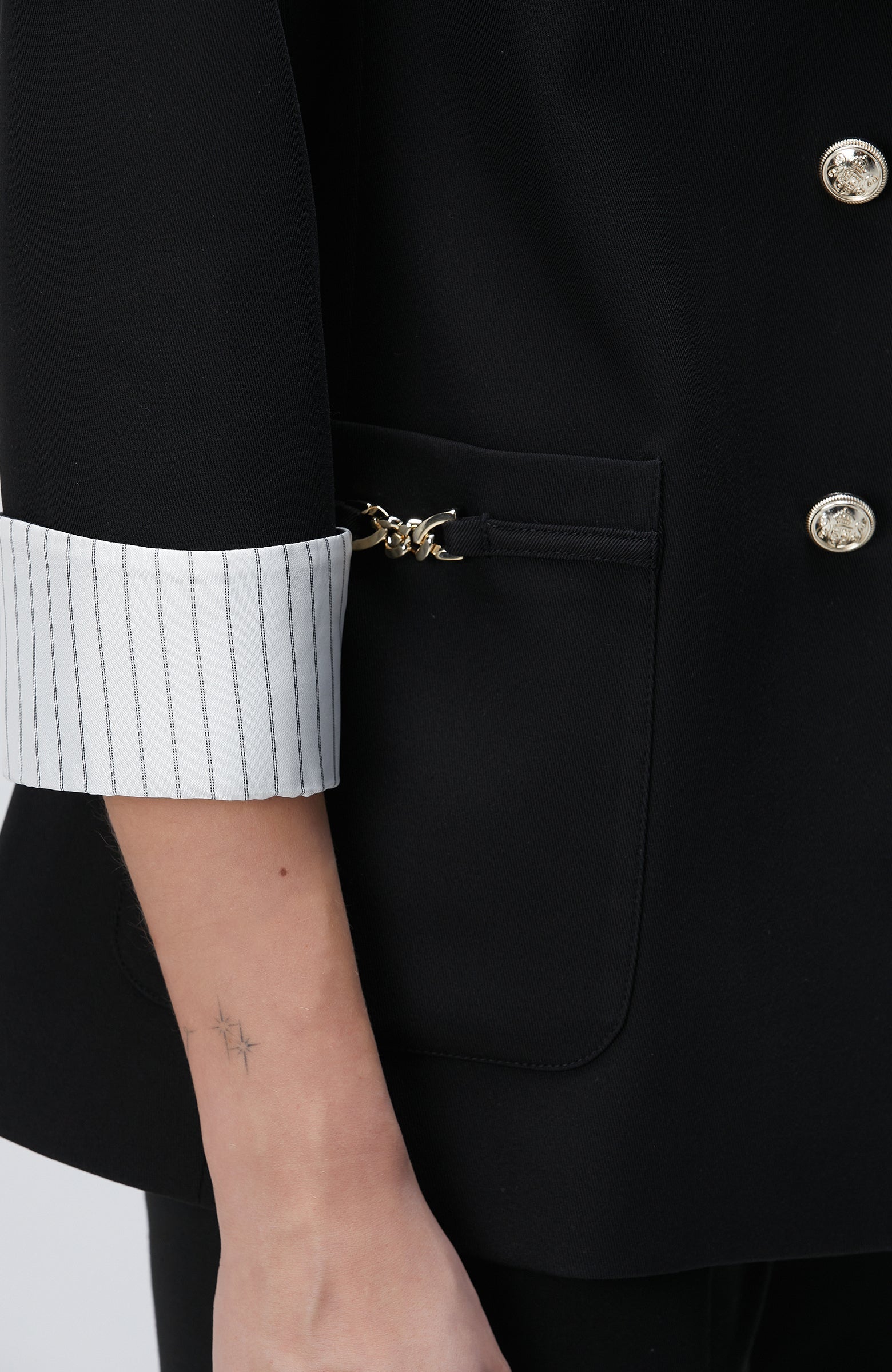 WOMEN'S Black Jacket