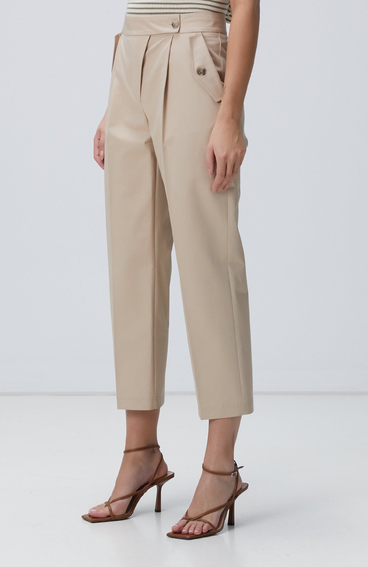 WOMEN'S Light Beige Trousers