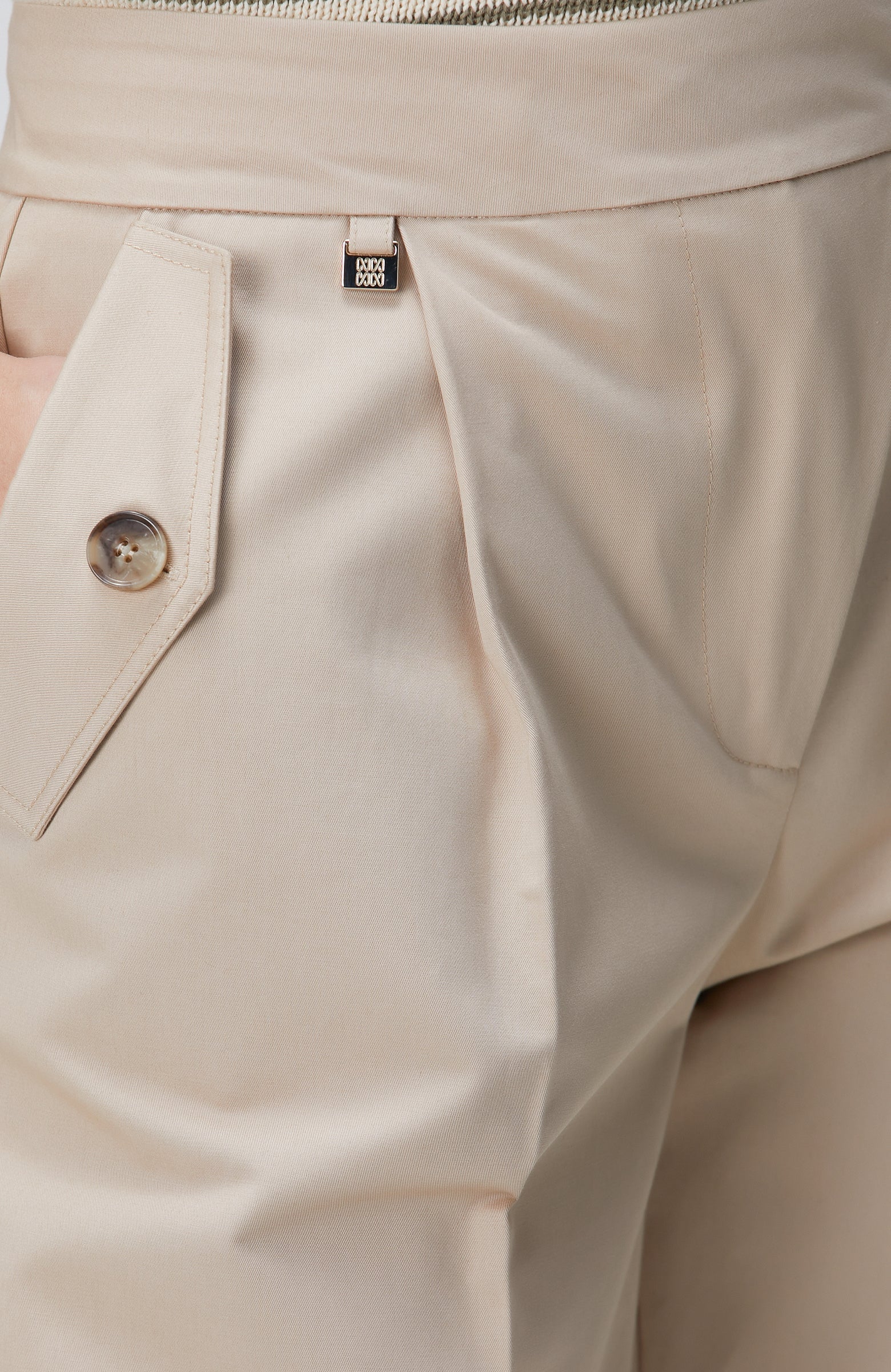 WOMEN'S Light Beige Trousers