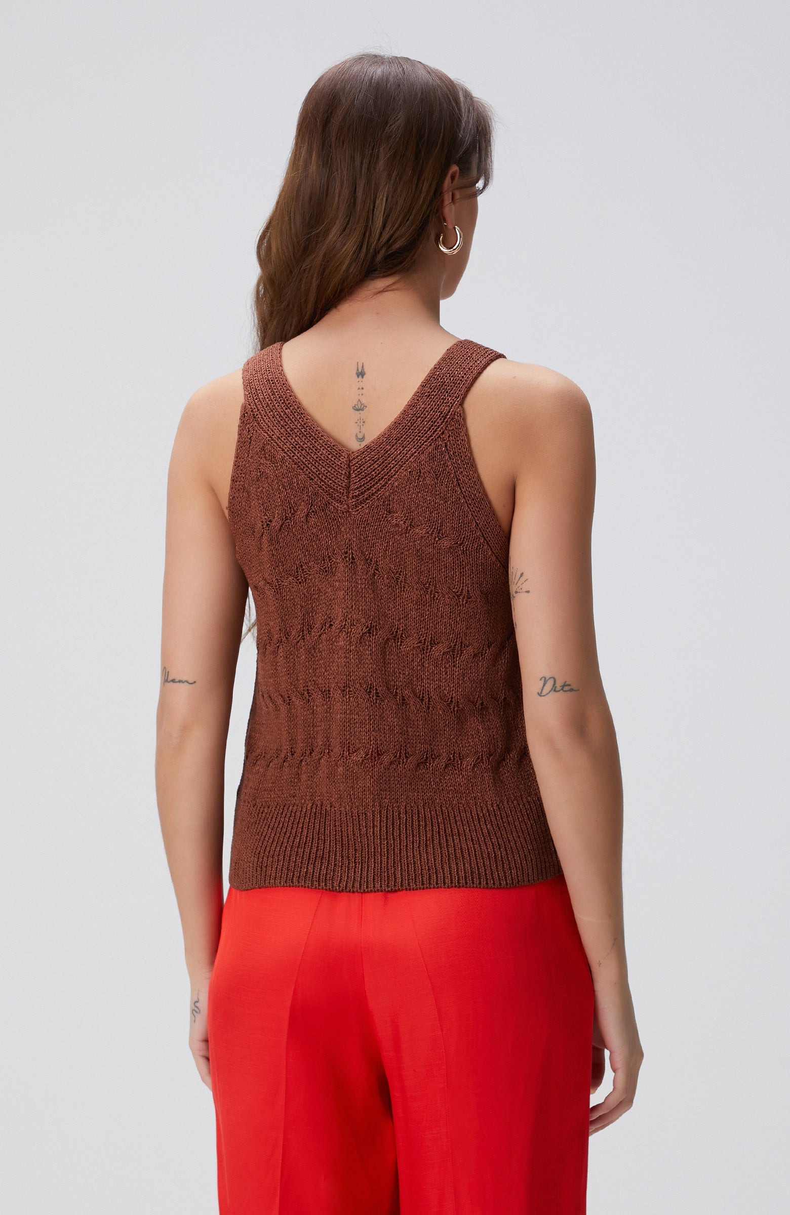 WOMEN'S Knit Vest