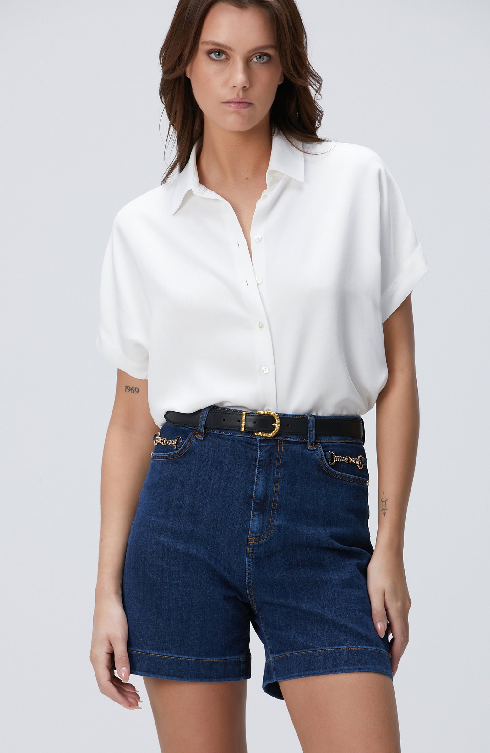 WOMEN'S Off-White Shirt