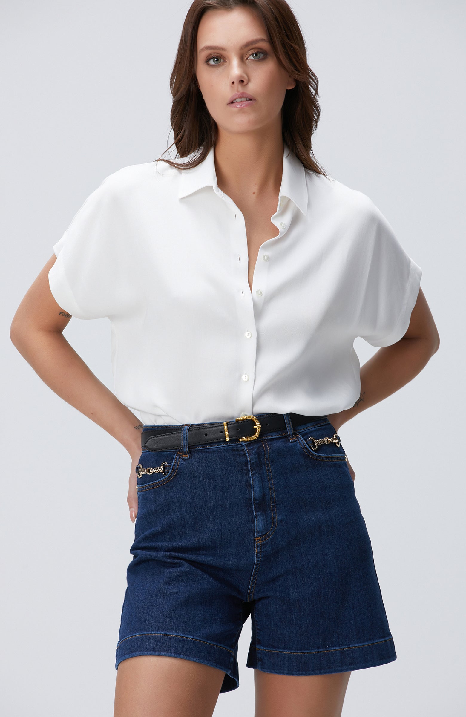 WOMEN'S Off-White Shirt