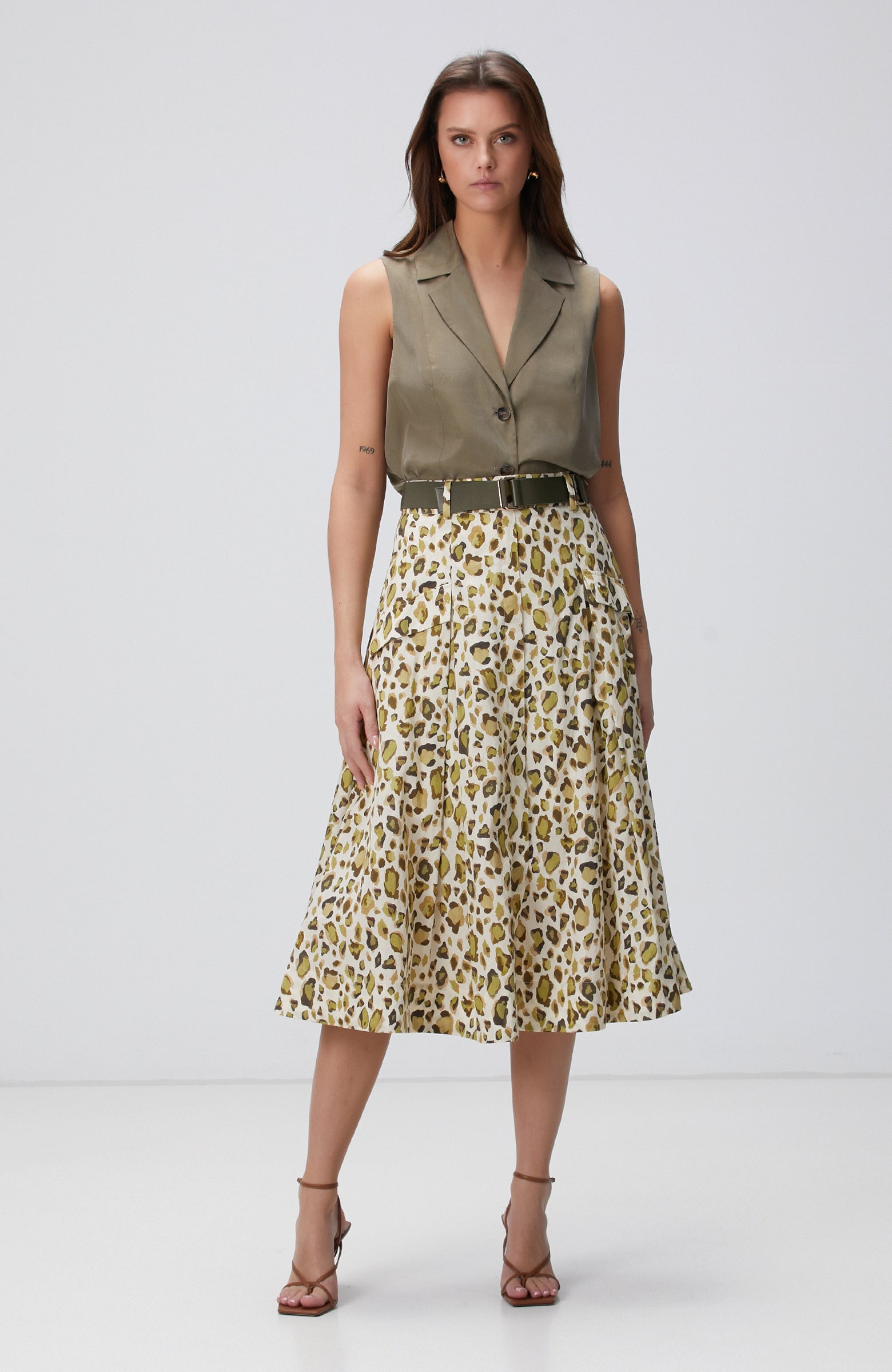 WOMEN'S Khaki Crop Vest