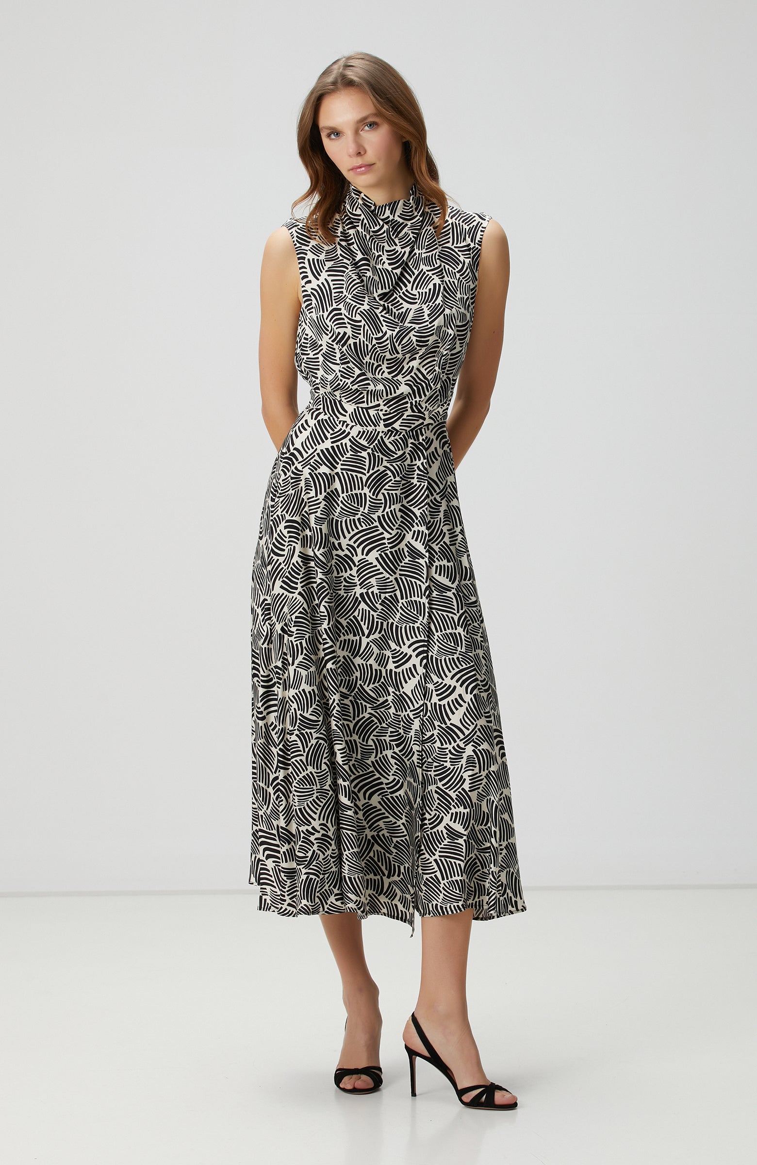 WOMEN'S Patterned Midi Dress