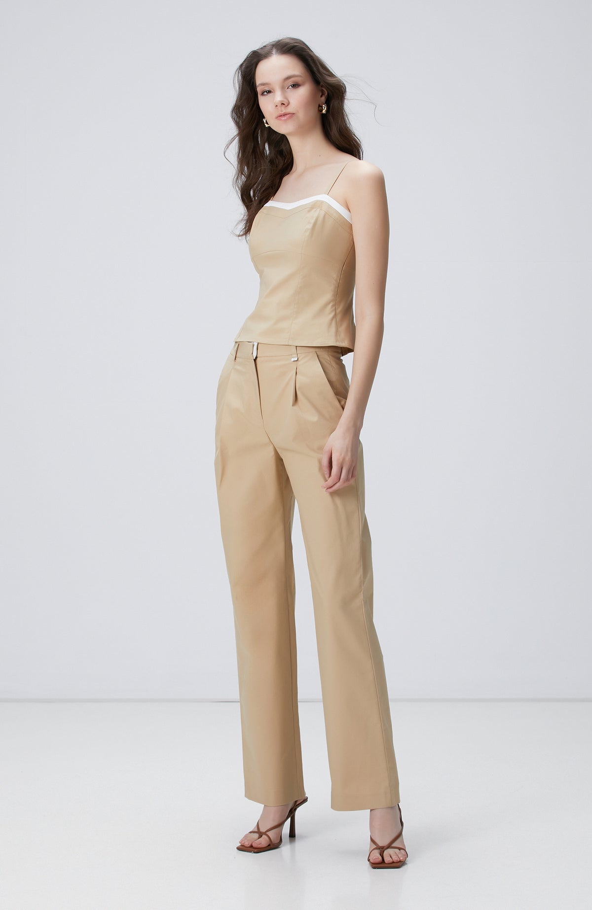 WOMEN'S Beige Trousers