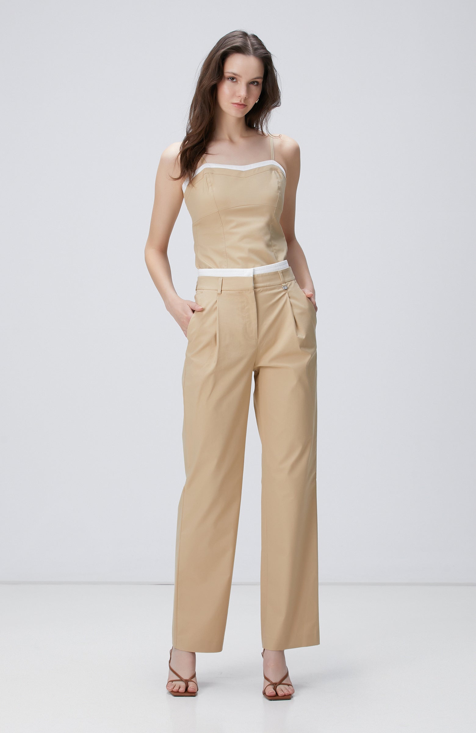 WOMEN'S Beige Trousers