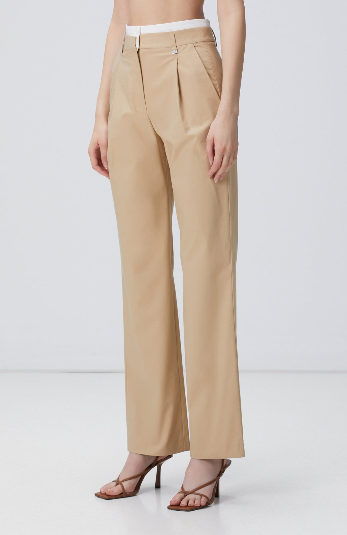 WOMEN'S Beige Trousers