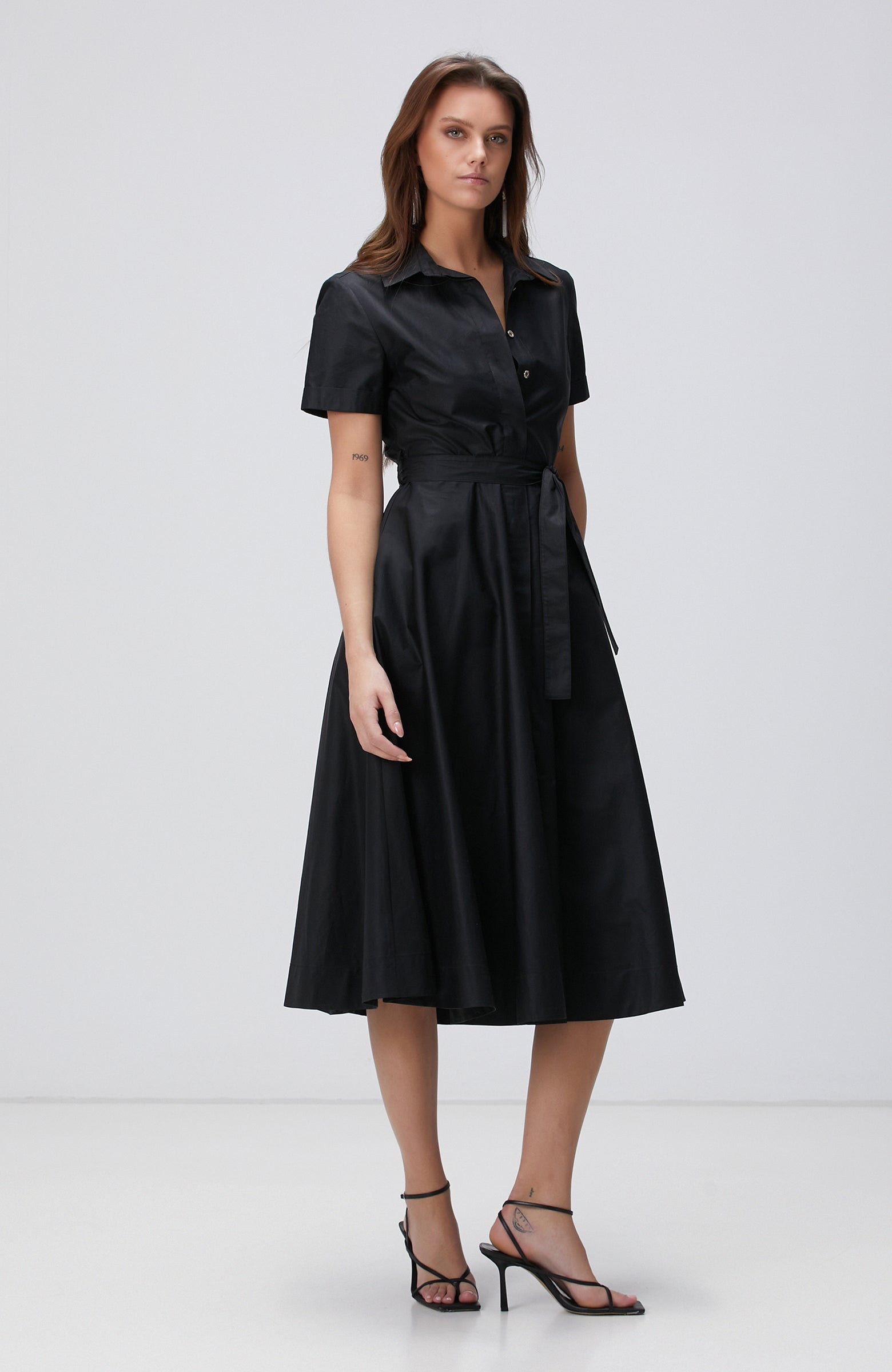 WOMEN'S Black Midi Dress