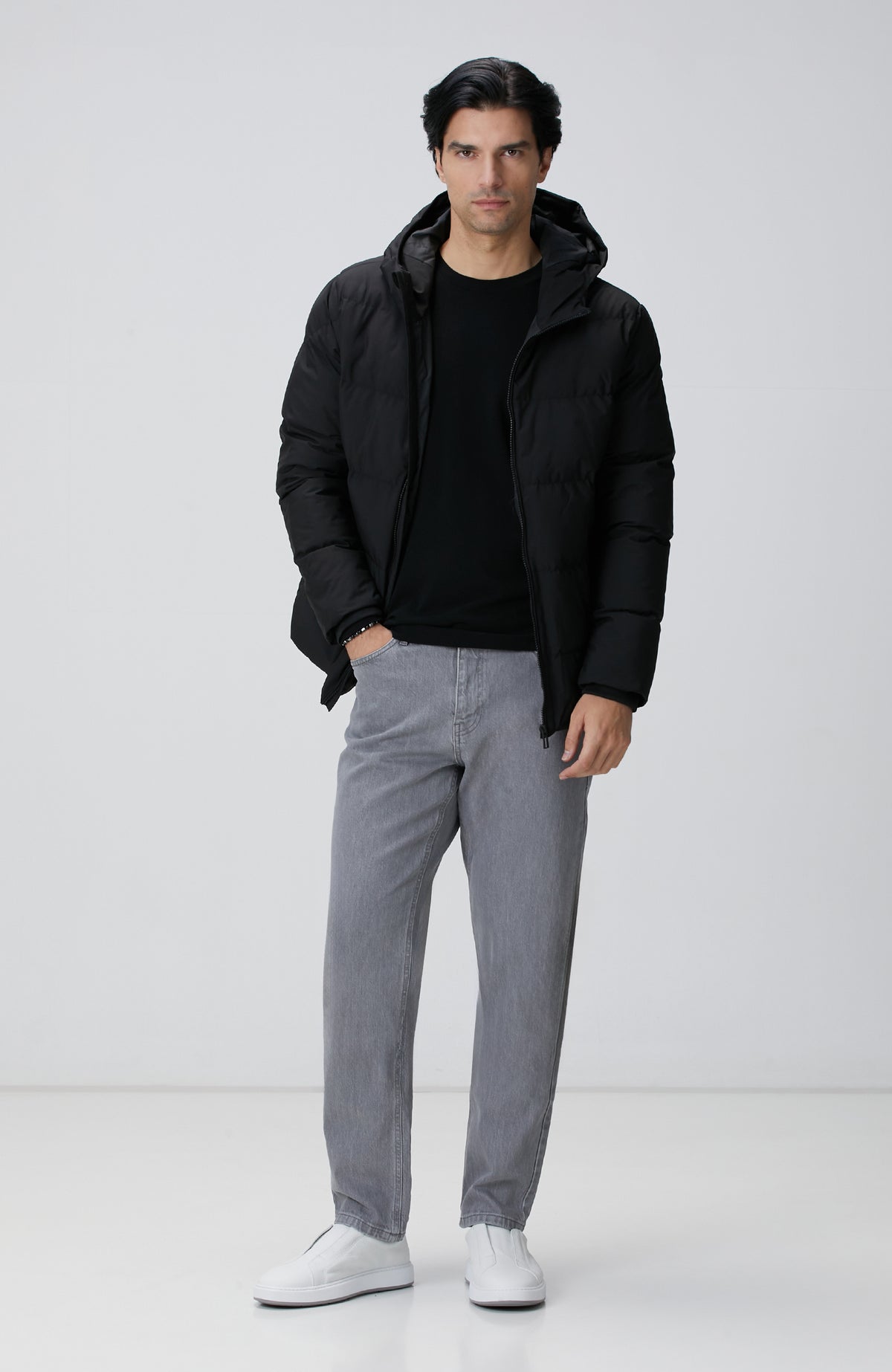 MEN'S Black Sweater