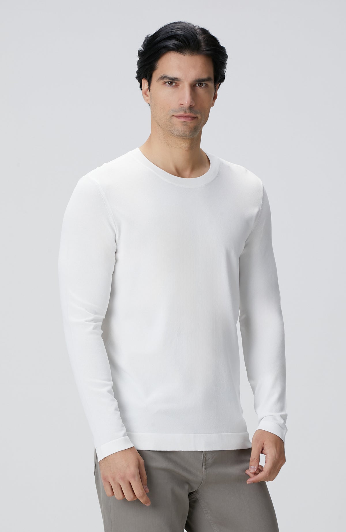 MEN'S Off-White Sweater