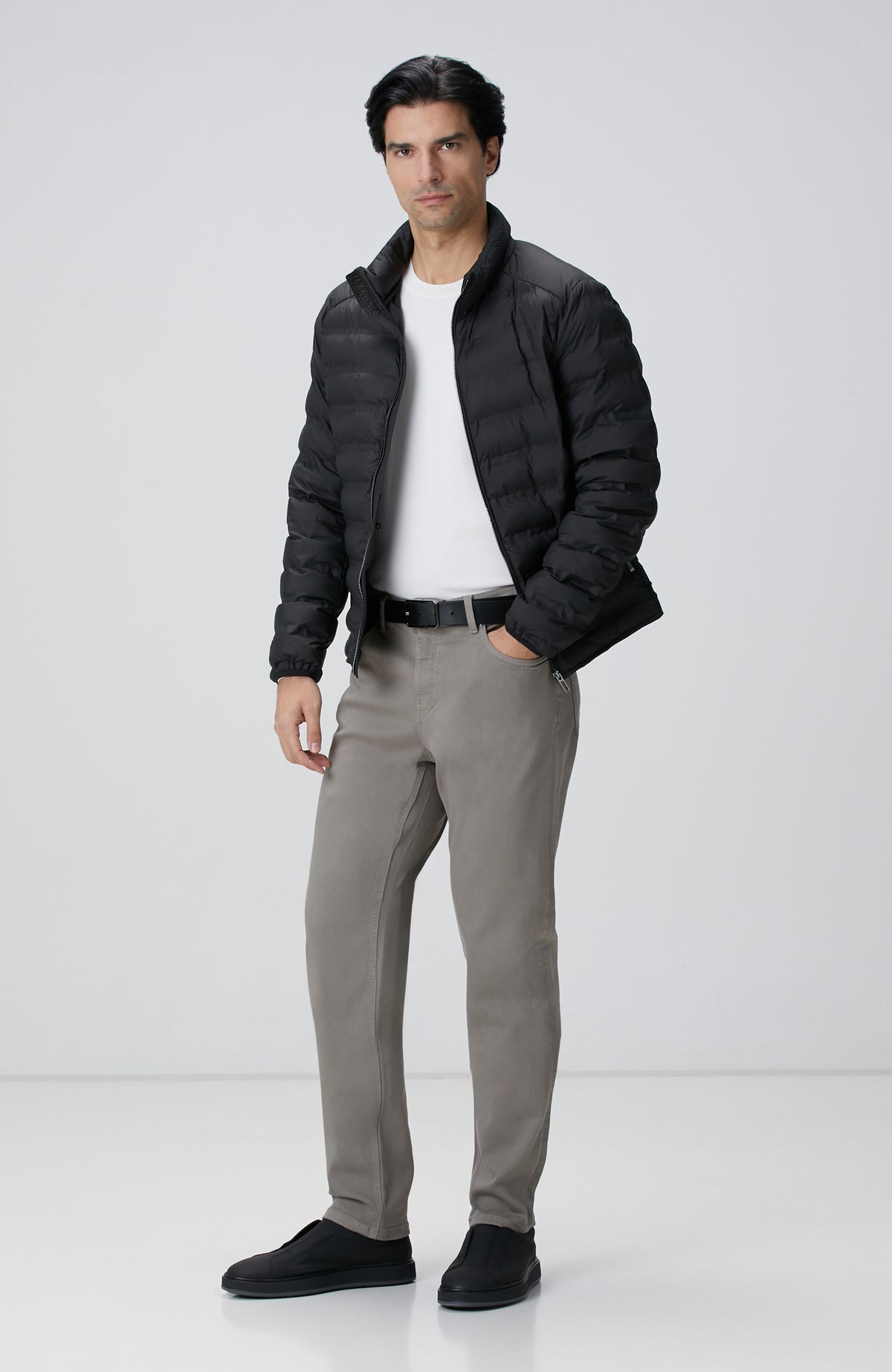 MEN'S Off-White Sweater