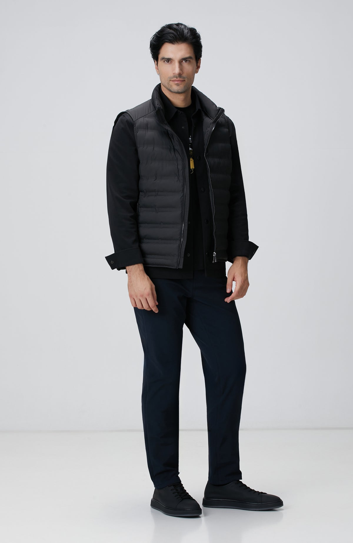 MEN'S Black Puffer Casual Vest