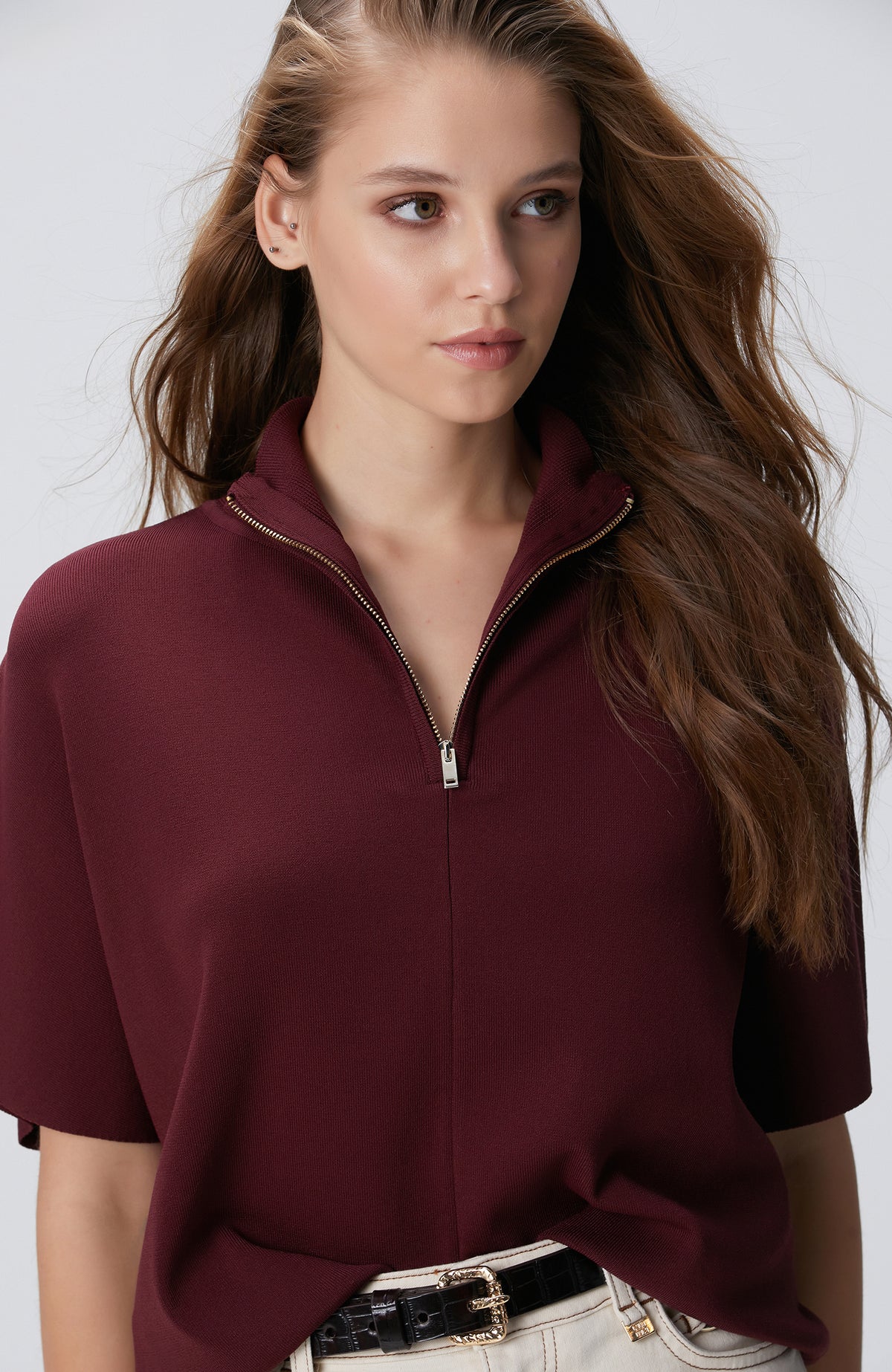 WOMEN'S Cherry Loose Form Basic Knit Sweater