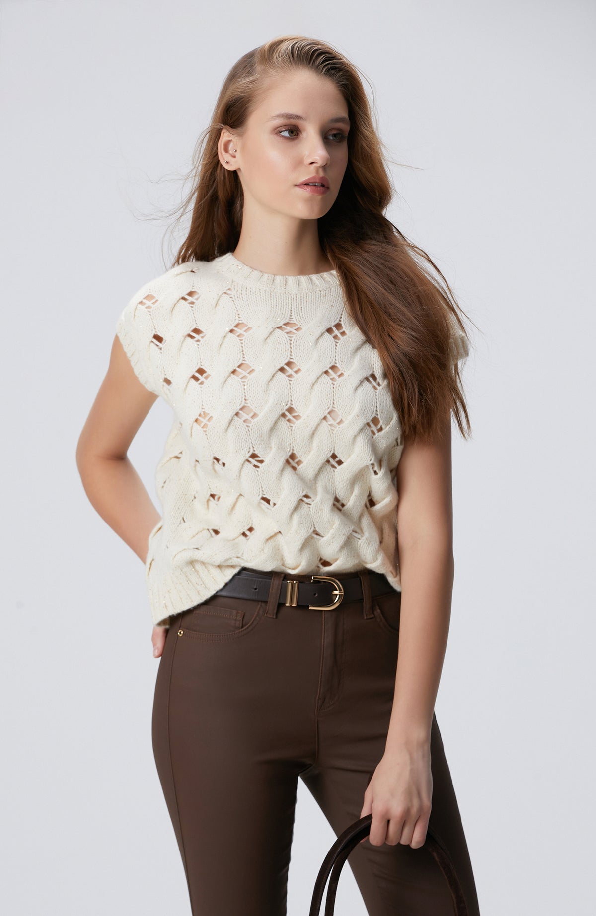 WOMEN'S Off-White Wool Blend Hair Knit Sweater