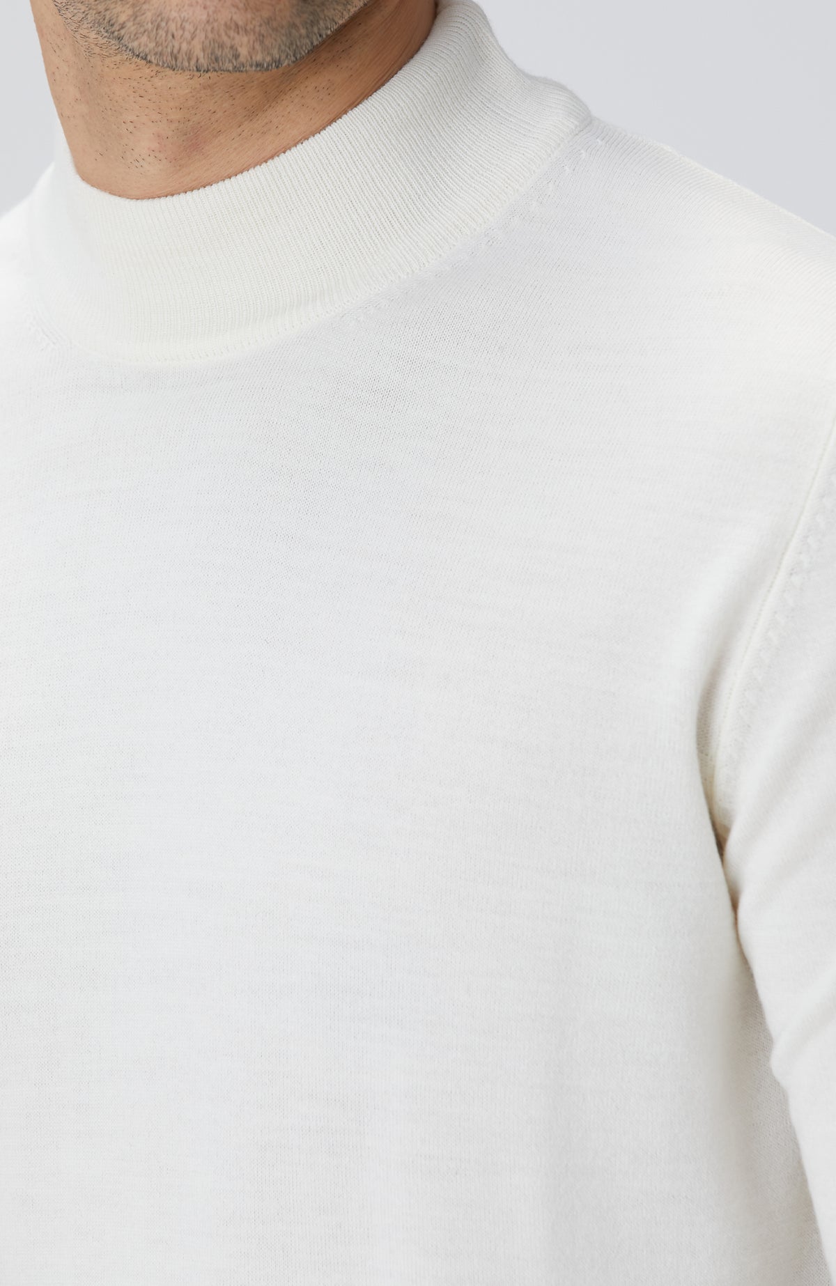 MEN'S White Wool Blend Sweater