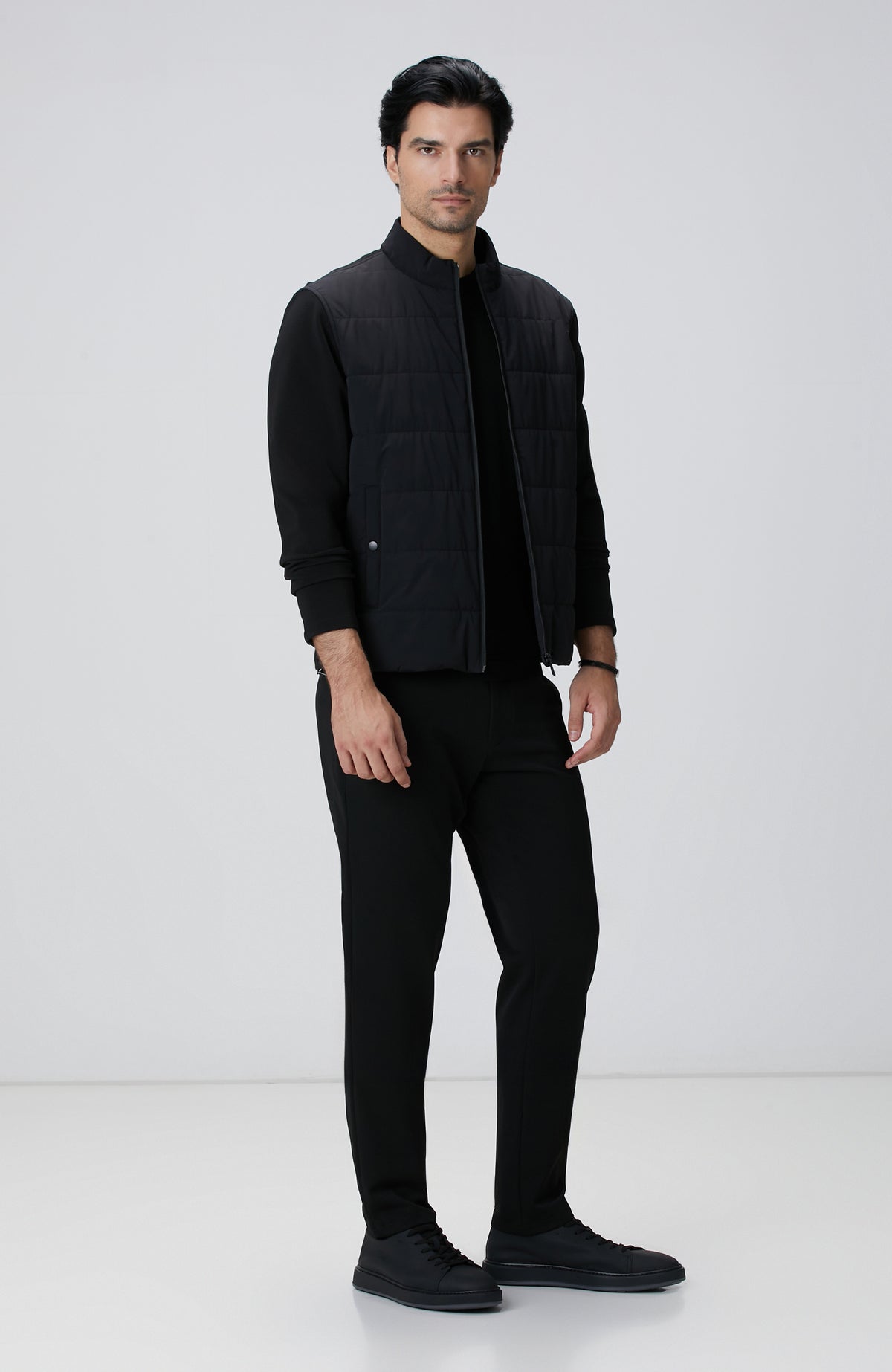 MEN'S Black Knit Sleeve Coat