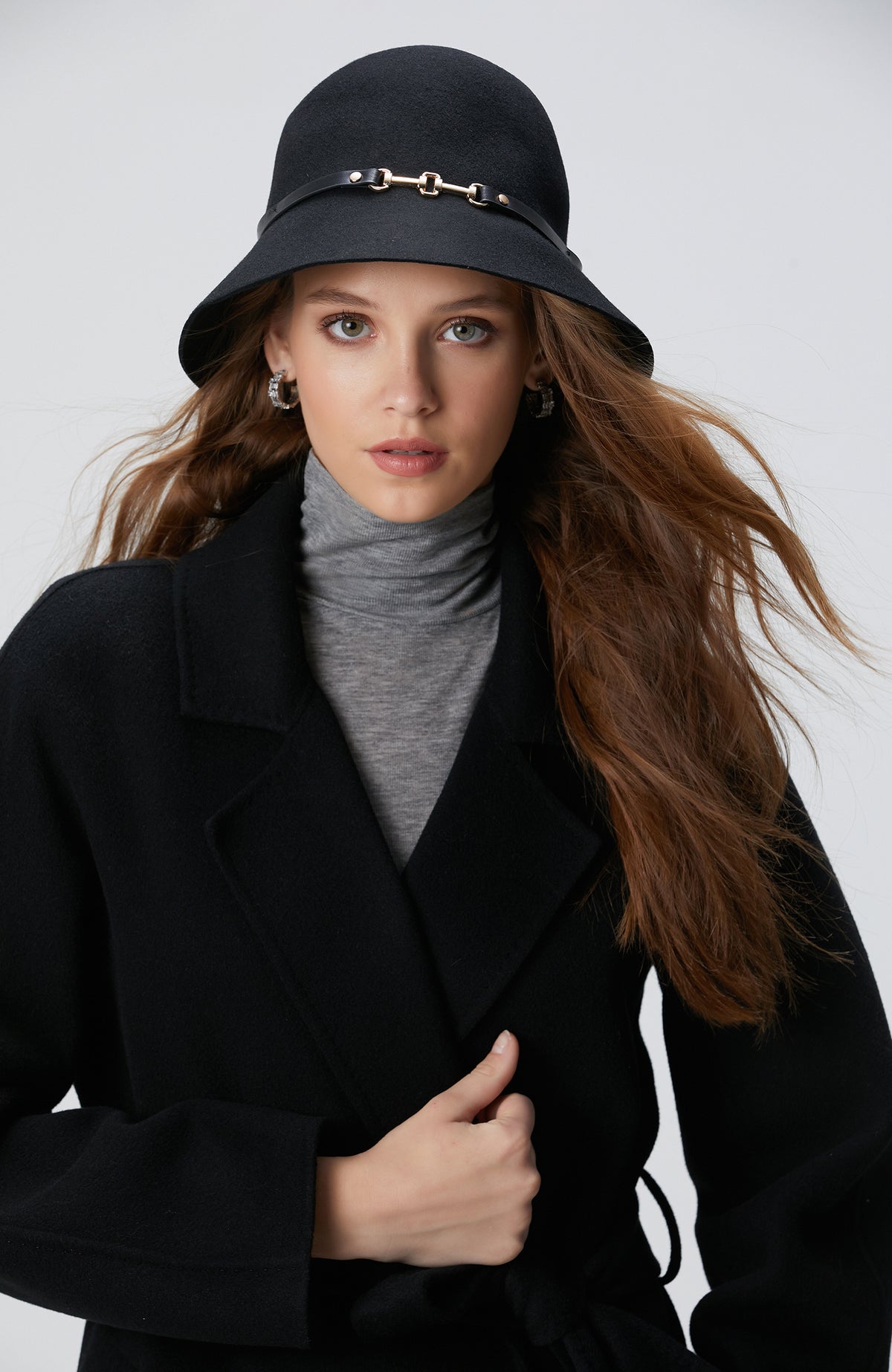 WOMEN'S Black Wool Hat