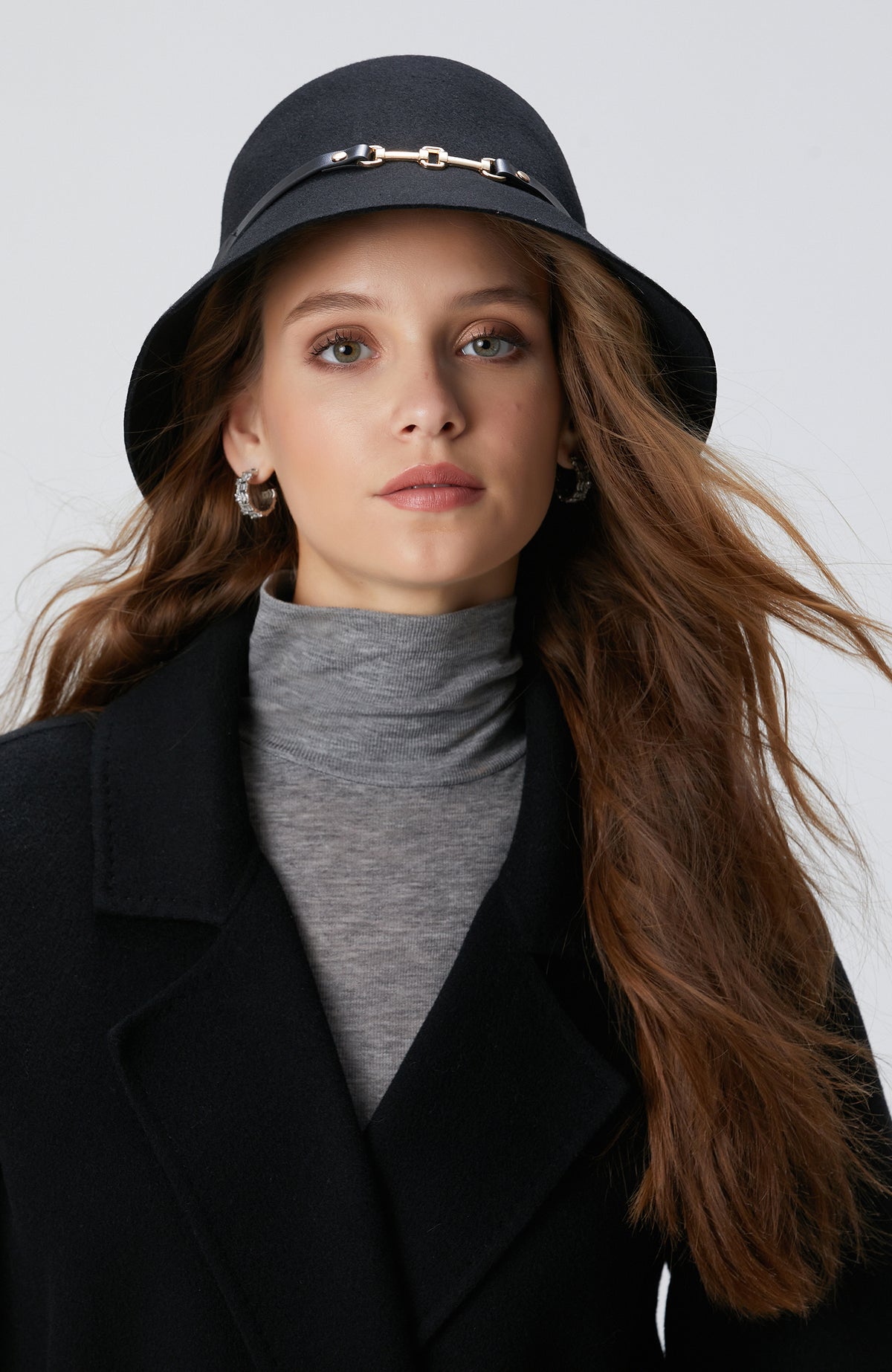 WOMEN'S Black Wool Hat