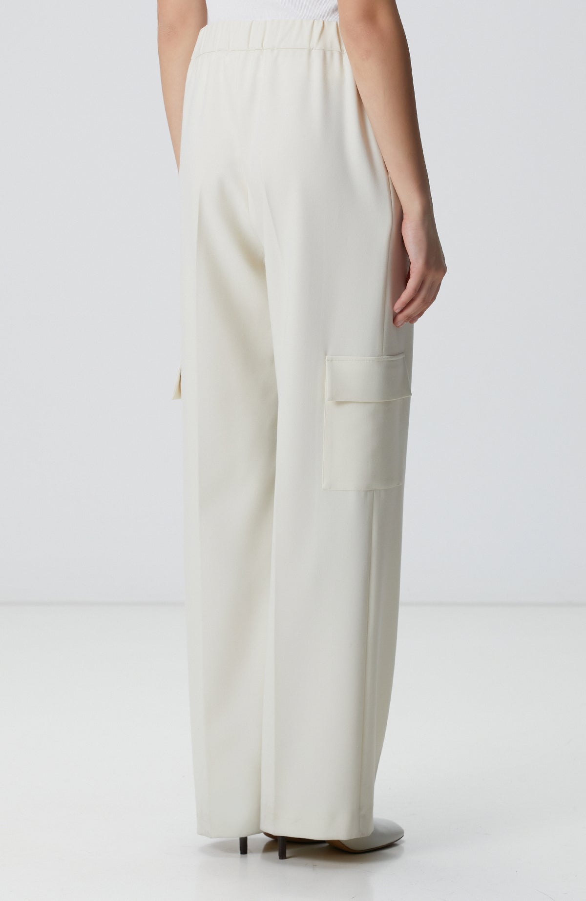 WOMEN'S White Pants