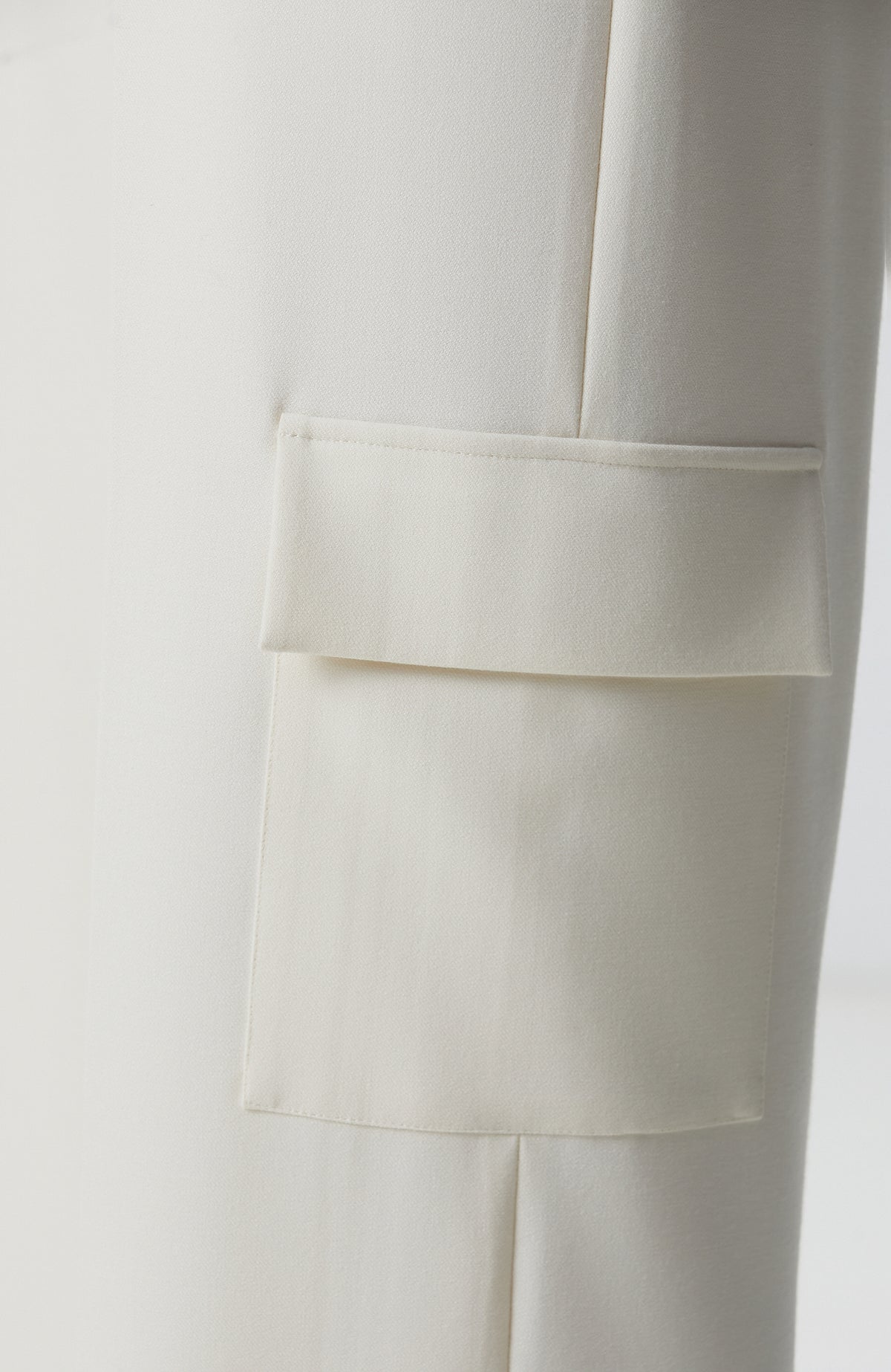 WOMEN'S White Pants
