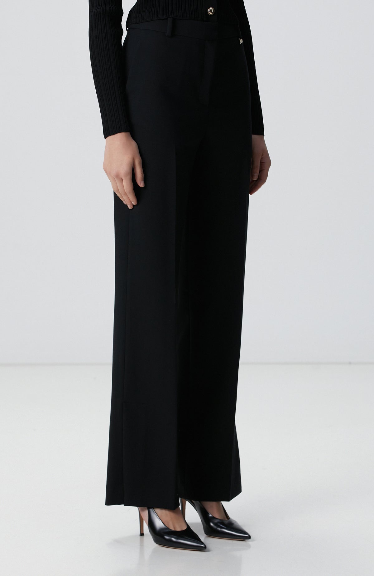 WOMEN'S Black Leg Slit Pants