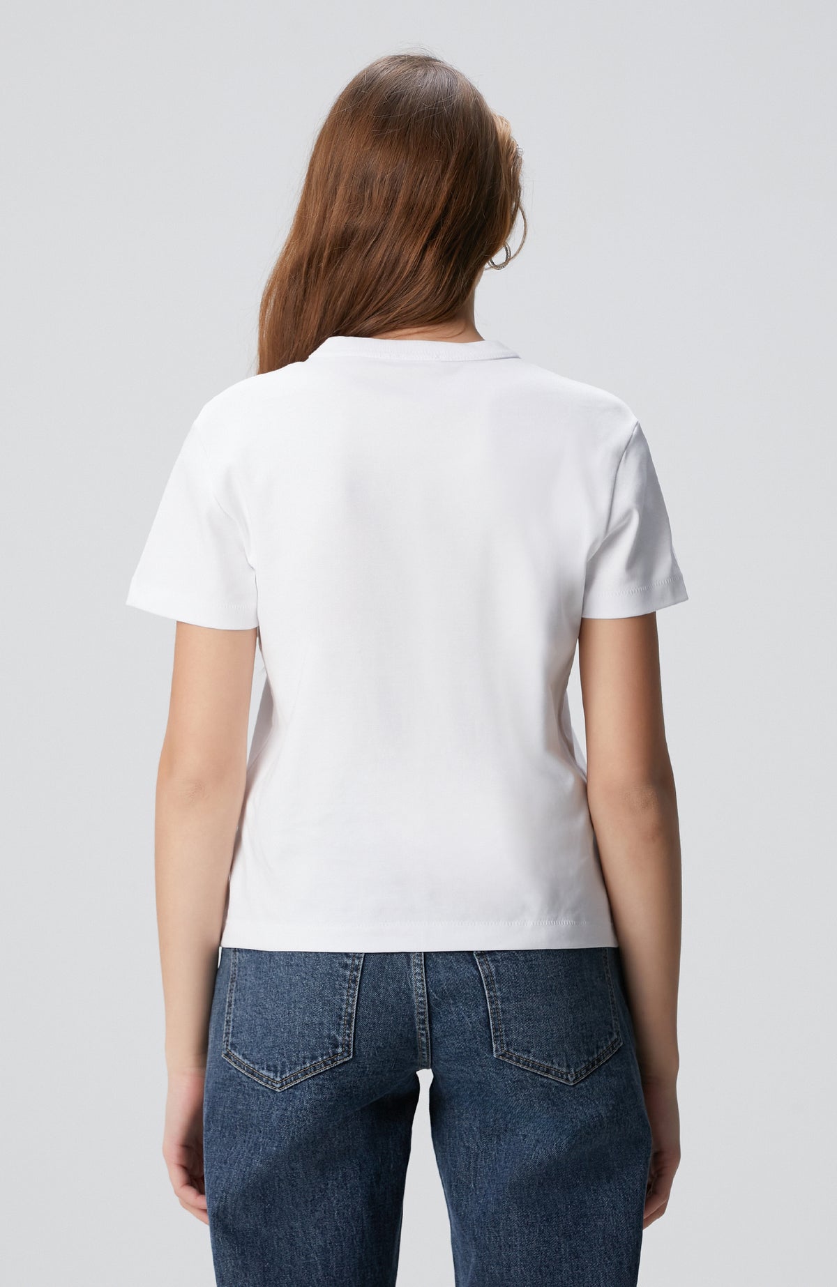 WOMEN'S Off-White Basic T-shirt