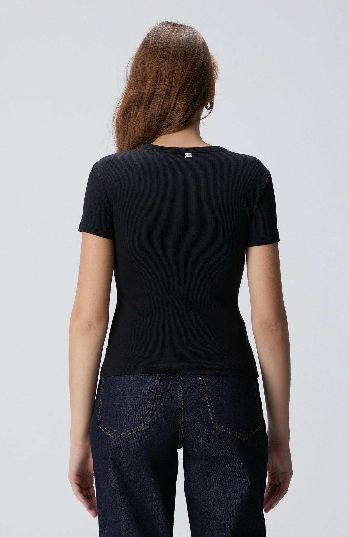 WOMEN'S Black T-shirt