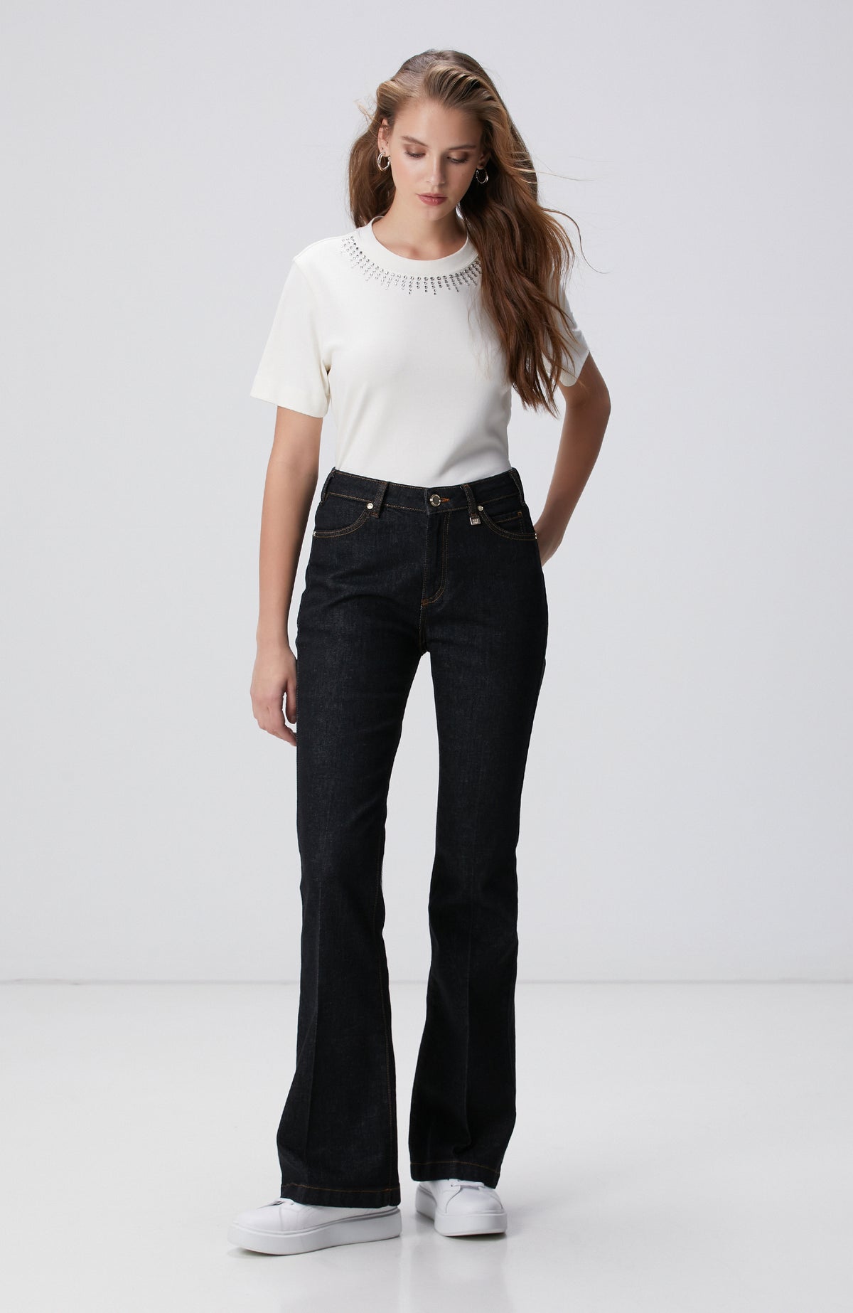 WOMEN'S Off-White T-shirt