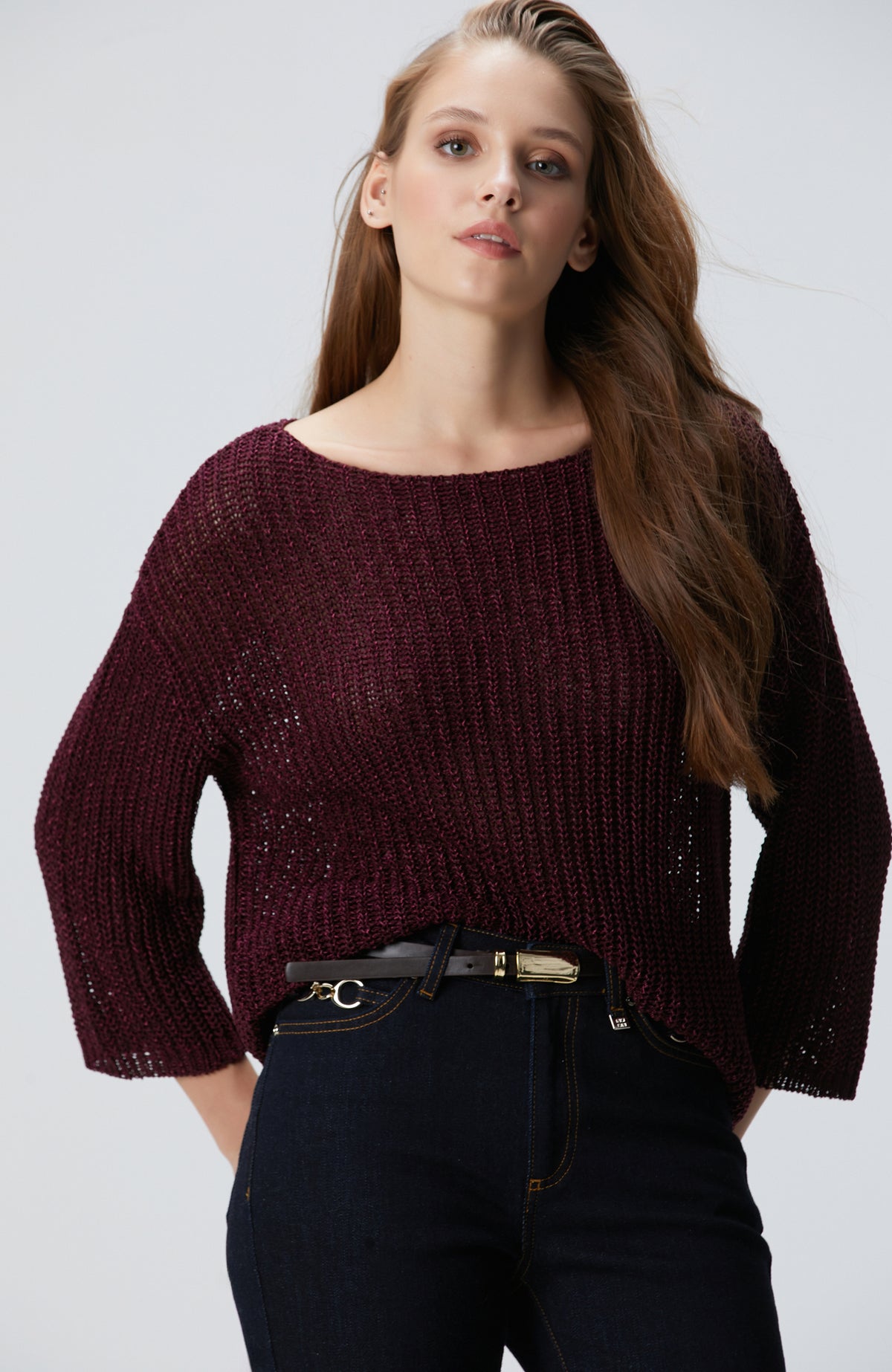 WOMEN'S Burgundy Three Quarter Sleeve Knitwear Sweater